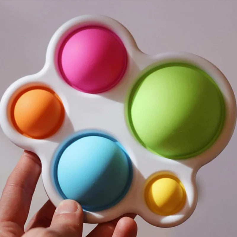 Brinquedo sensorial para bebês