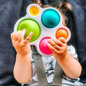 Brinquedo sensorial para bebês
