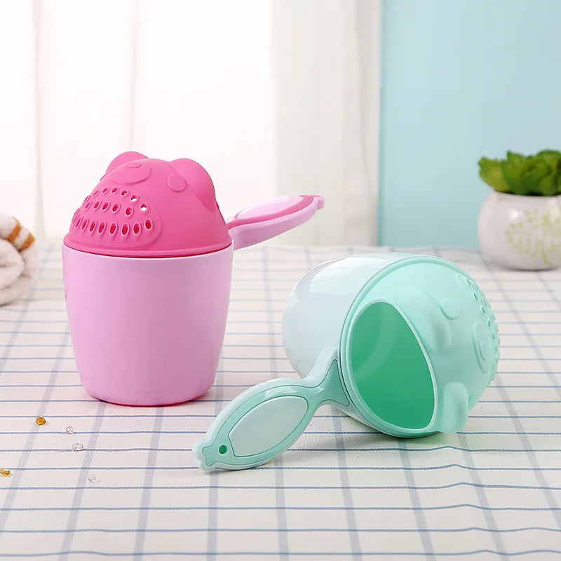 Copo de banho para bebês